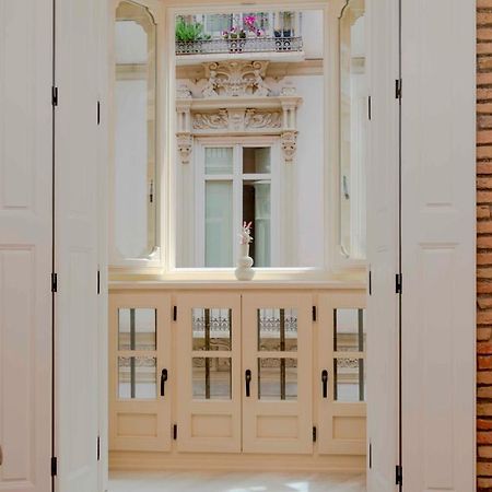 Inmalaga Santos Suites 1 ภายนอก รูปภาพ